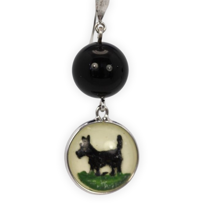 Intaglio Underglass Scottie Dog Mother Of Pearl & Onyx Earrings