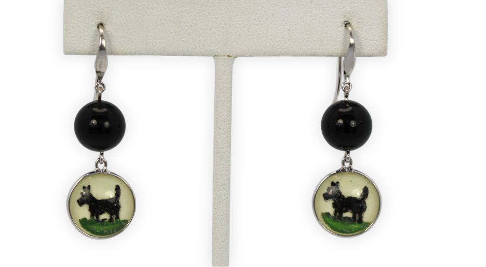 Intaglio Underglass Scottie Dog Mother Of Pearl & Onyx Earrings