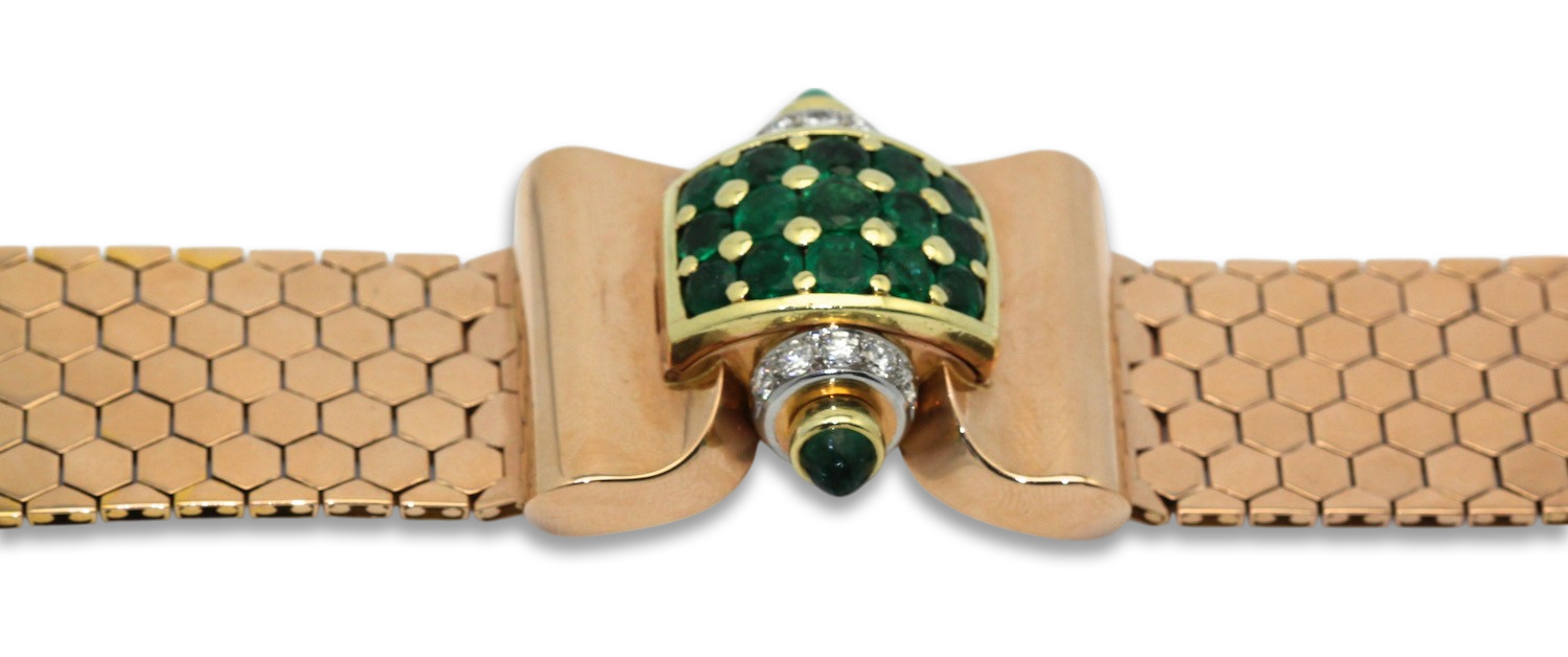 Retro Diamond Emerald Covered Wristwatch