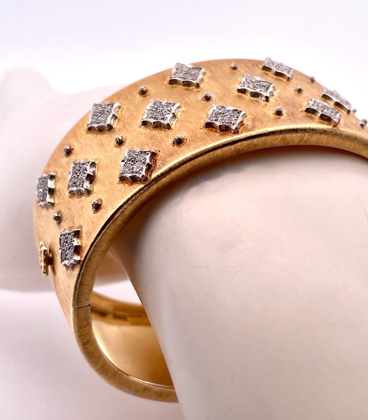 Buccellati diamond bracelet