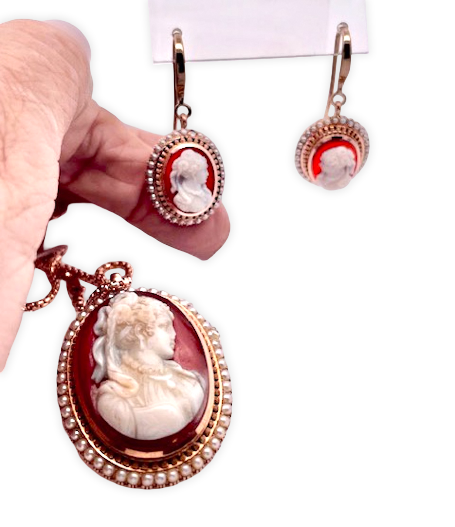 Antique Rose Gold Cameo Jewelry