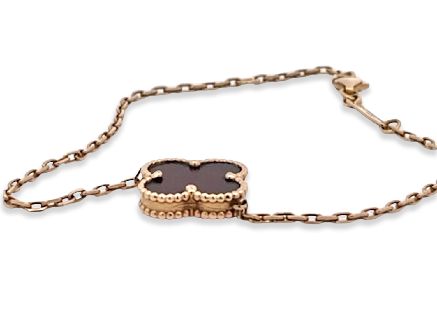 Delicate VCA bracelet with signature clover