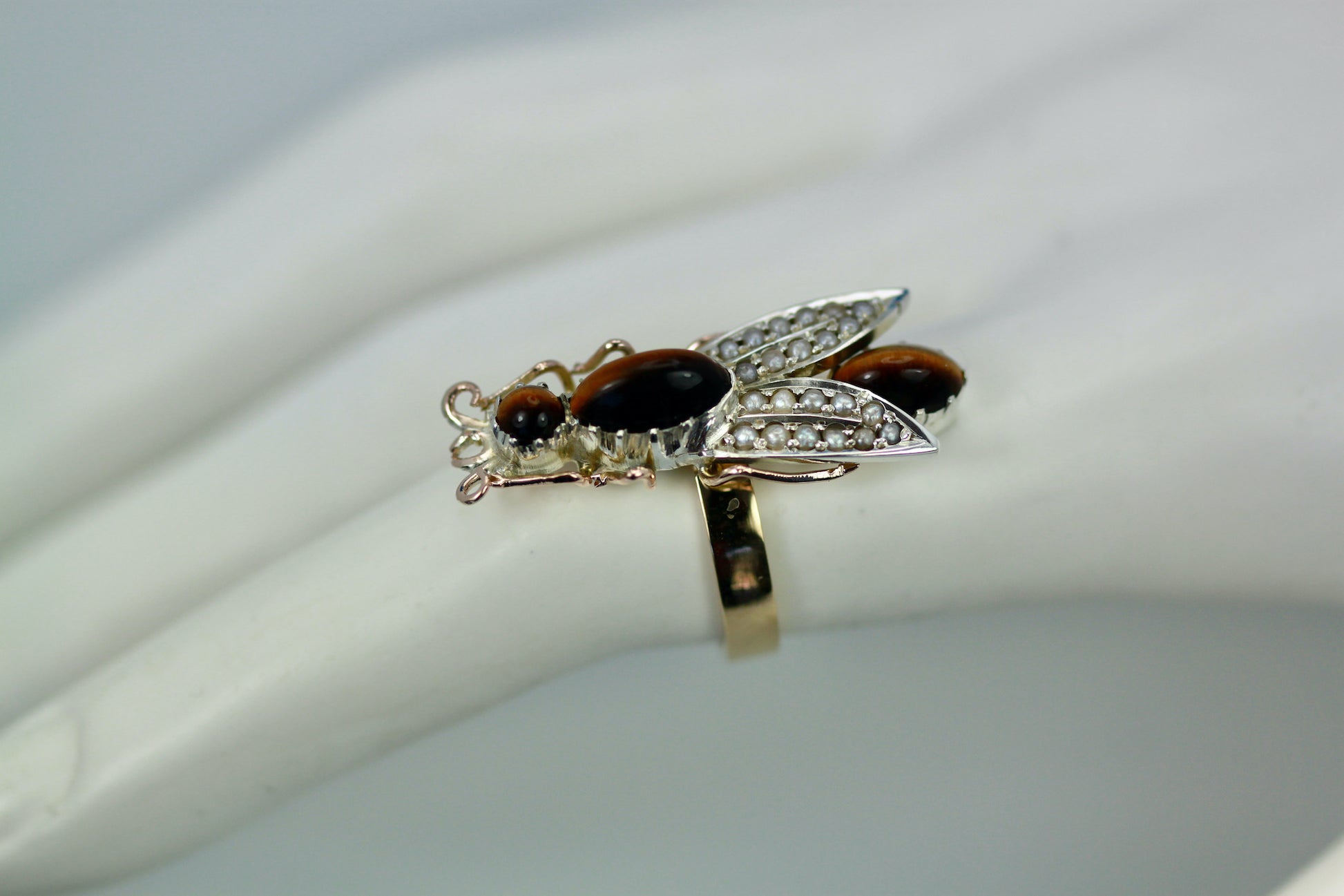 Tiger’s eye and pearl ring