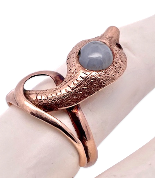 Snake ring, star sapphire