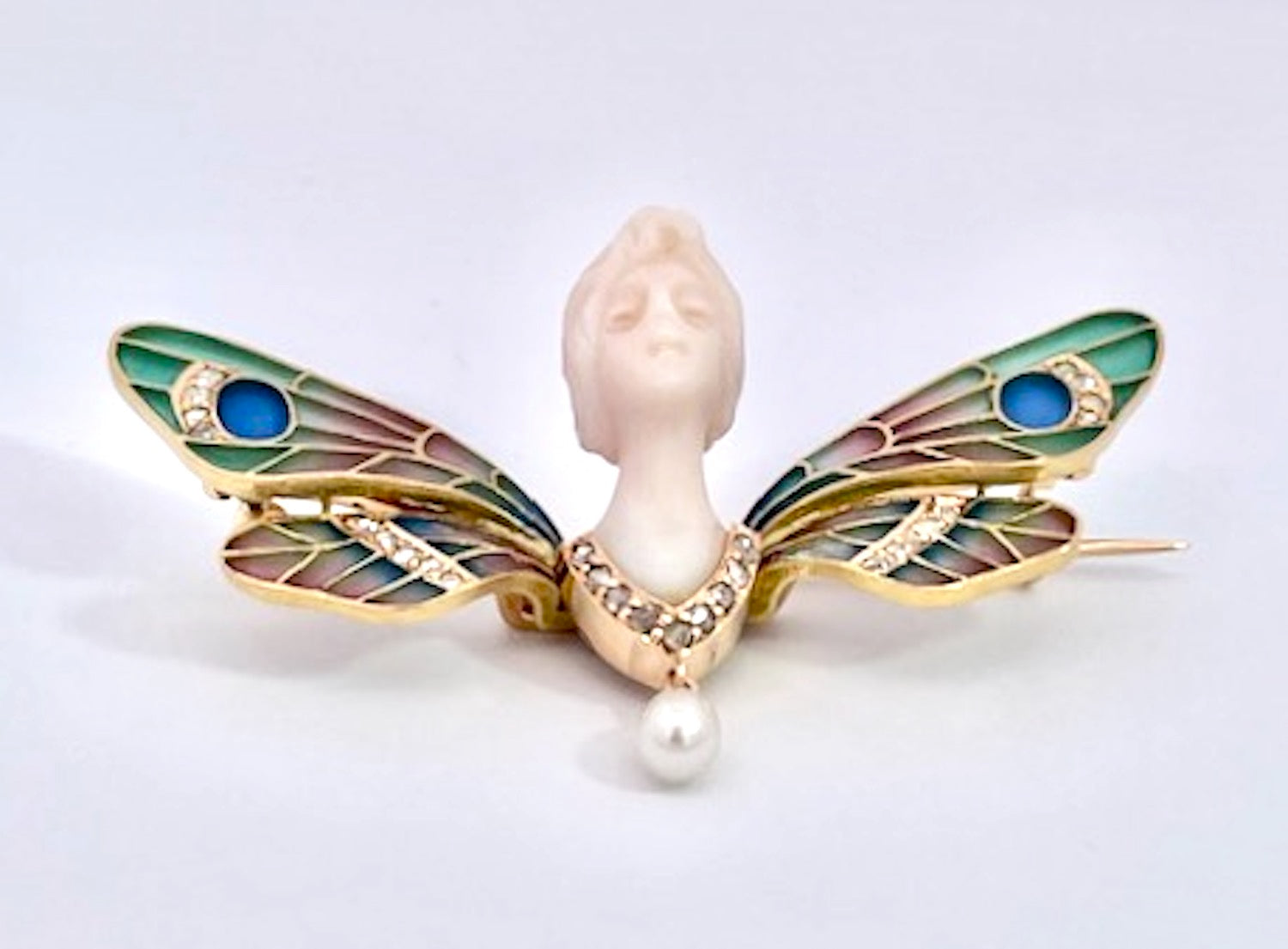 Lady’s Head Carved Brooch