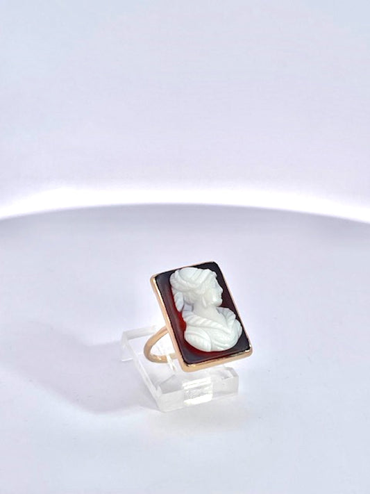 Hardstone Cameo Ring 14K Yellow Gold