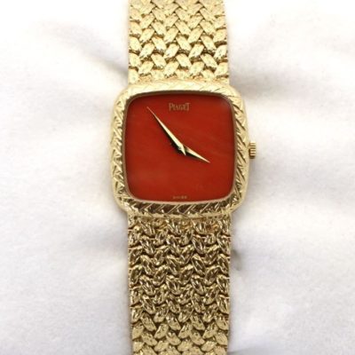 Vintage Estate Piaget Coral Faced 18K Ladies Wrist Watch - close up