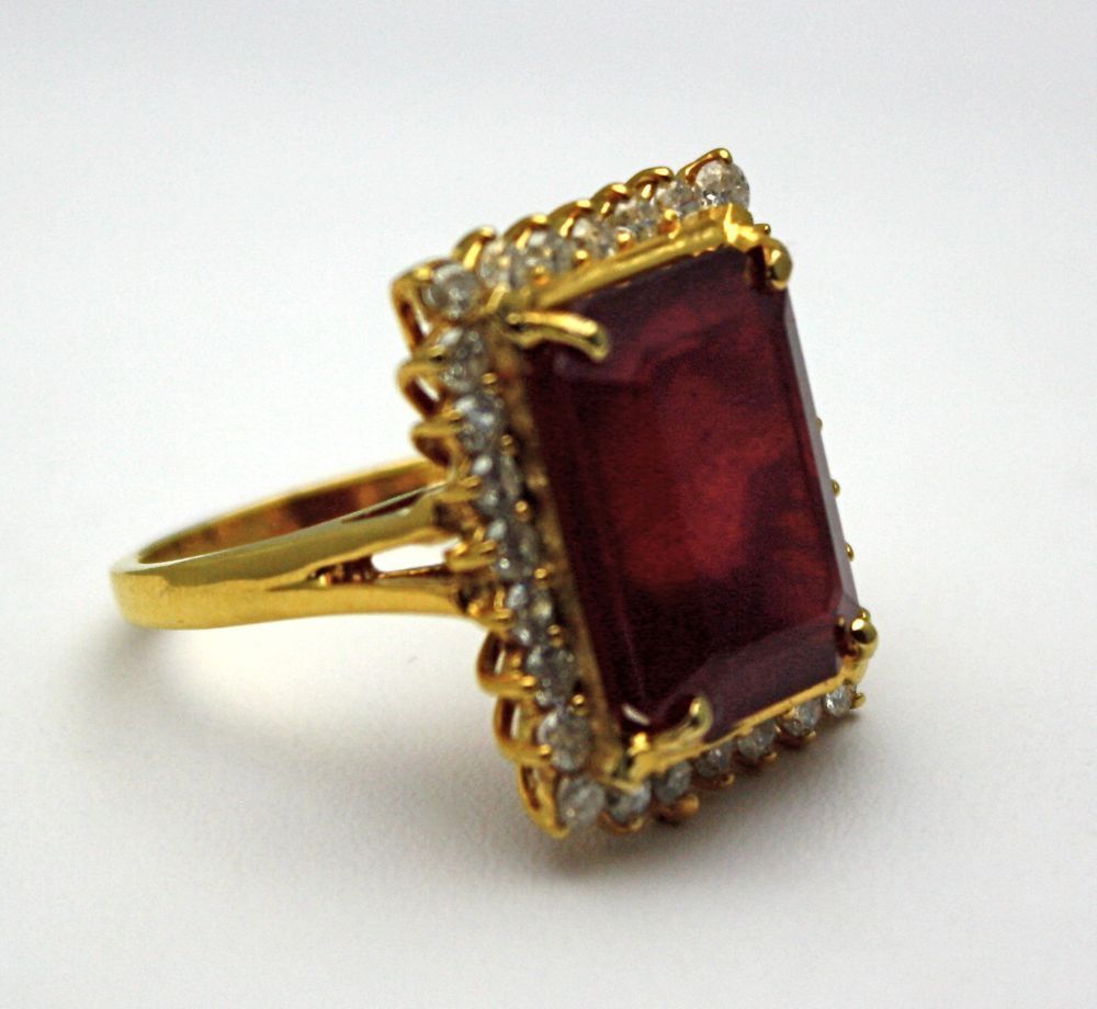 Emerald Cut 13 Ct Ruby Diamond Ring – right angle