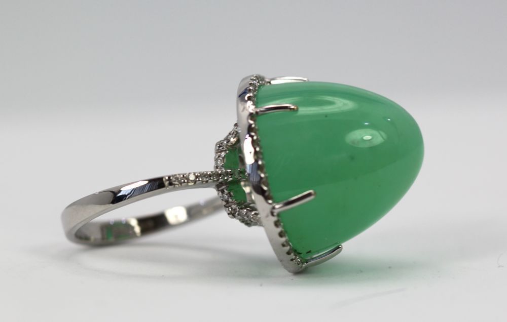 Chrysoprase Bullet Ring With Diamond Surround – side view