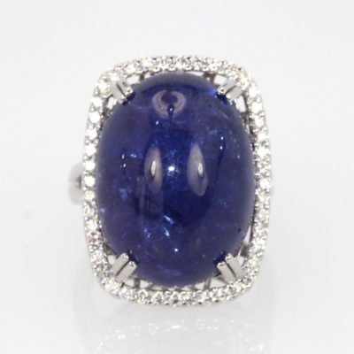 Tanzanite Cabochon High Dome Ladies Ring - close up