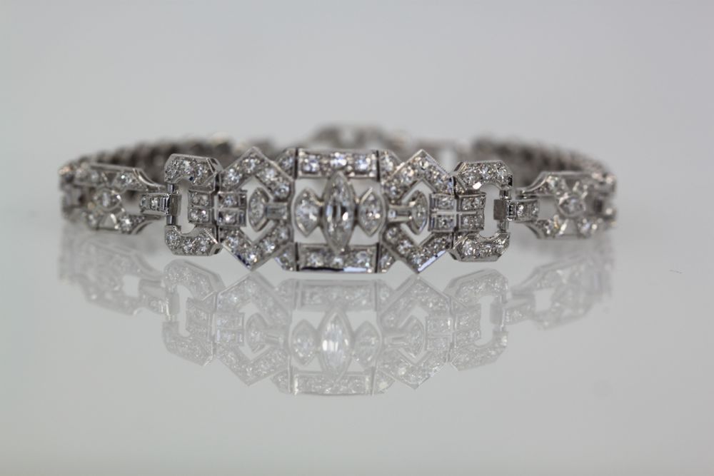 Art Deco Diamond Platinum Bracelet – closed