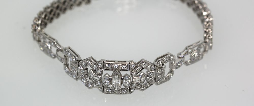 Art Deco Diamond Platinum Bracelet – top angle