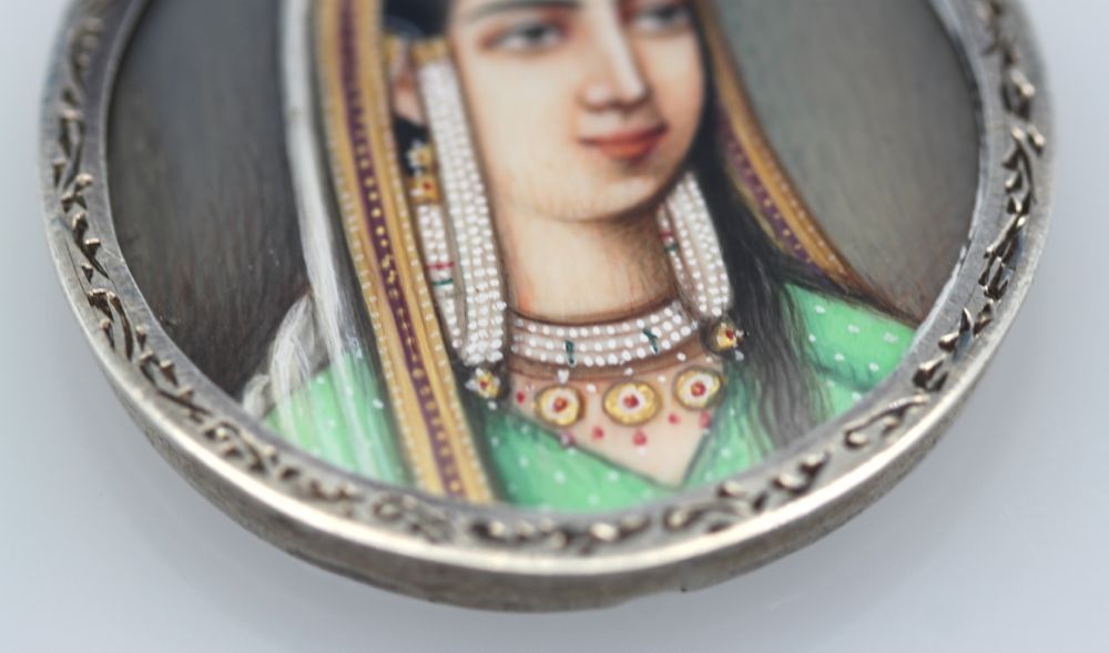 Persian/Indian Hand Painted Portrait Pendant – partial
