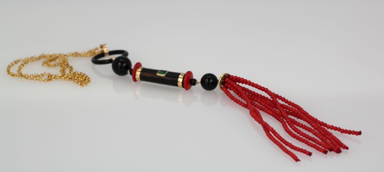Vintage Coral, Onyx, And 18K Gold Tassel Strand Pendant entire
