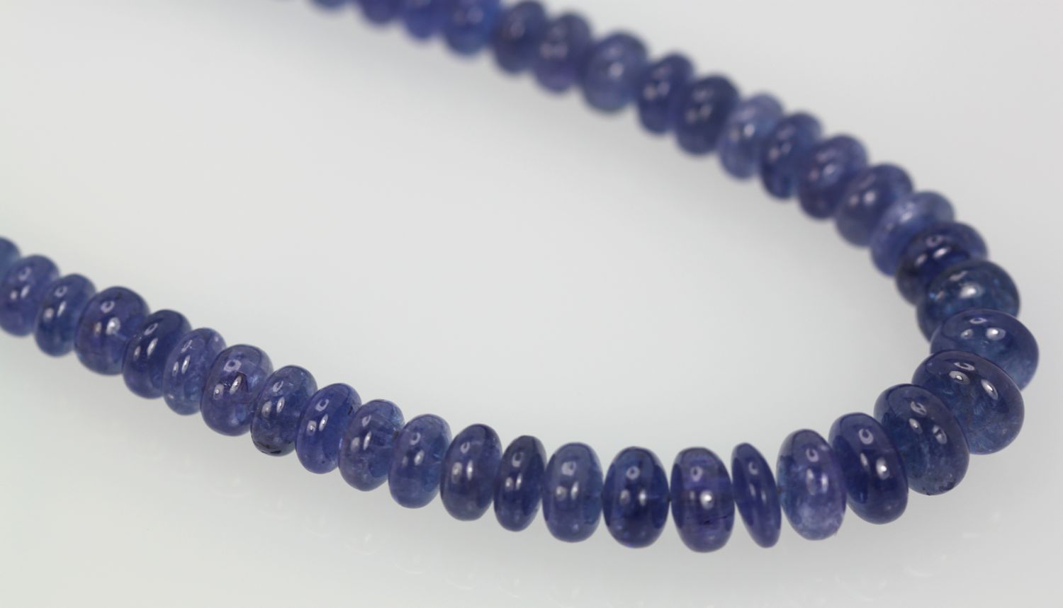 Blue Tanzanite Cabochon Beaded Necklace with 18k Rose Gold Clasp extreme close up