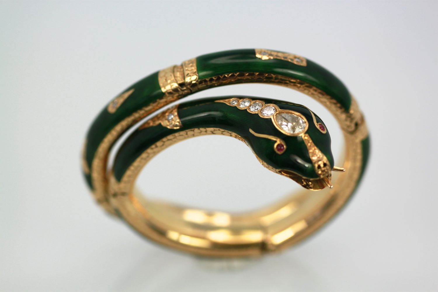 Enamel Snake Bangle Bracelet With Yellow Gold & Diamonds standing
