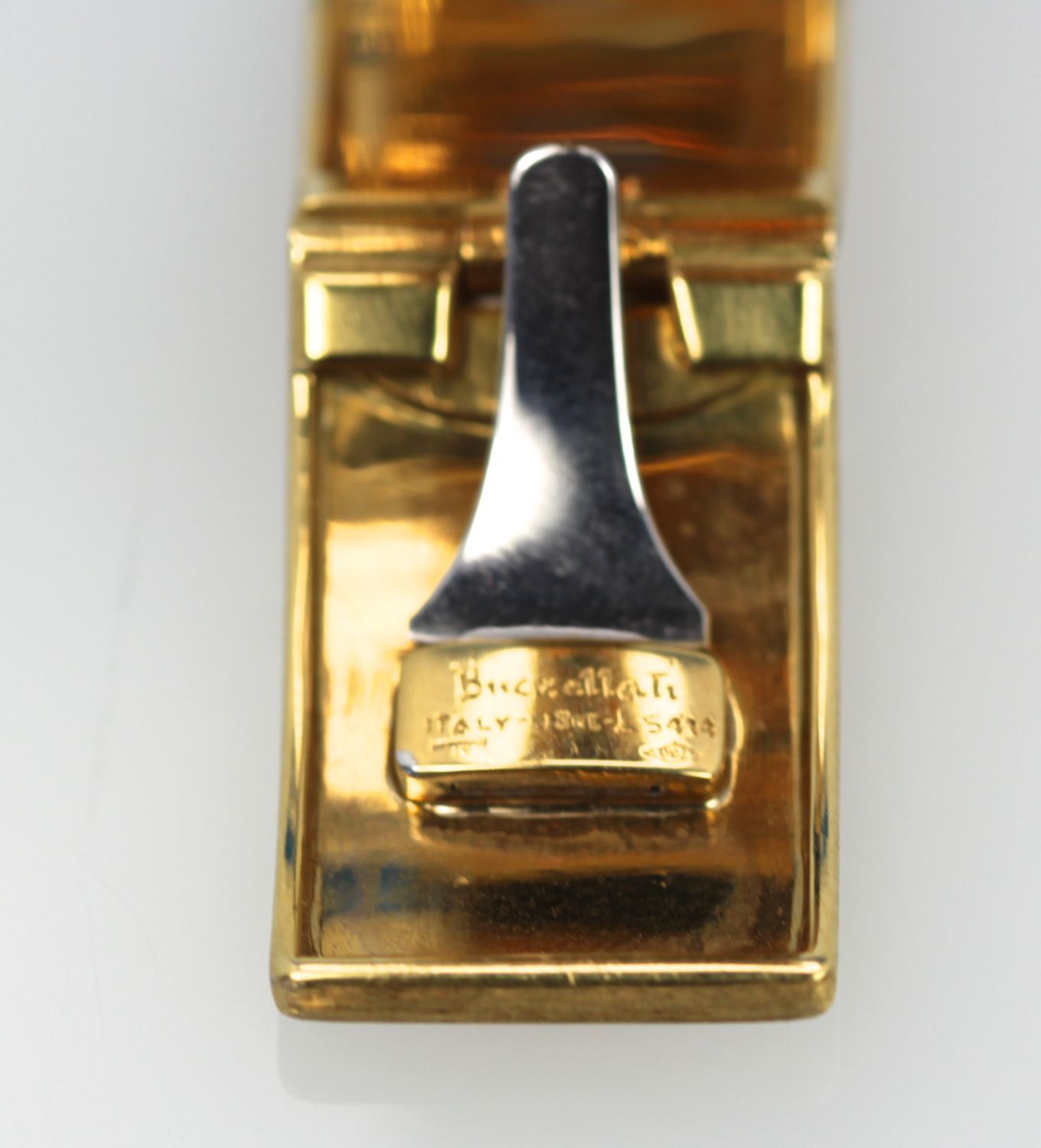 Buccellati Brushed Yellow & White Gold Cuff Bracelet clasp