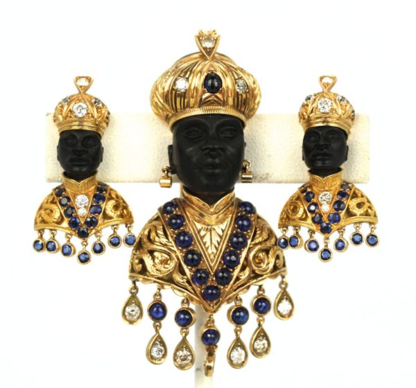 Antique Blackamoor 18K Yellow Gold Brooch And Earrings Covered In Sapphires Circa 1890 detail