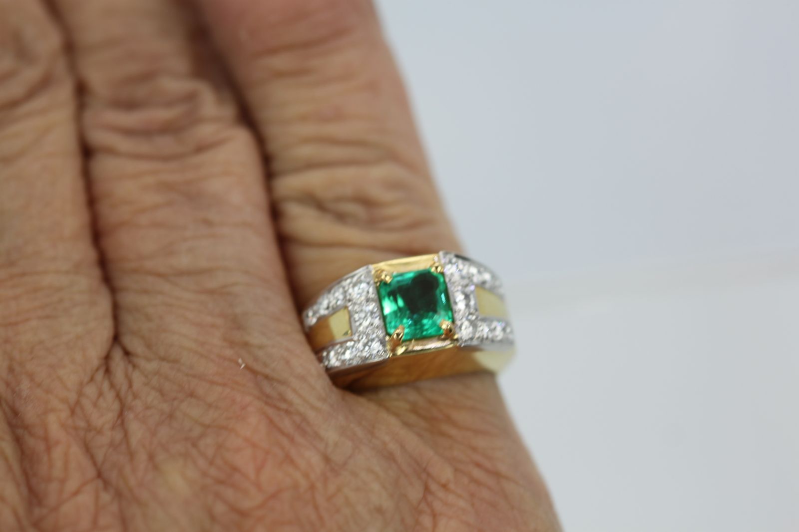 David Webb Emerald Diamond Ring hand