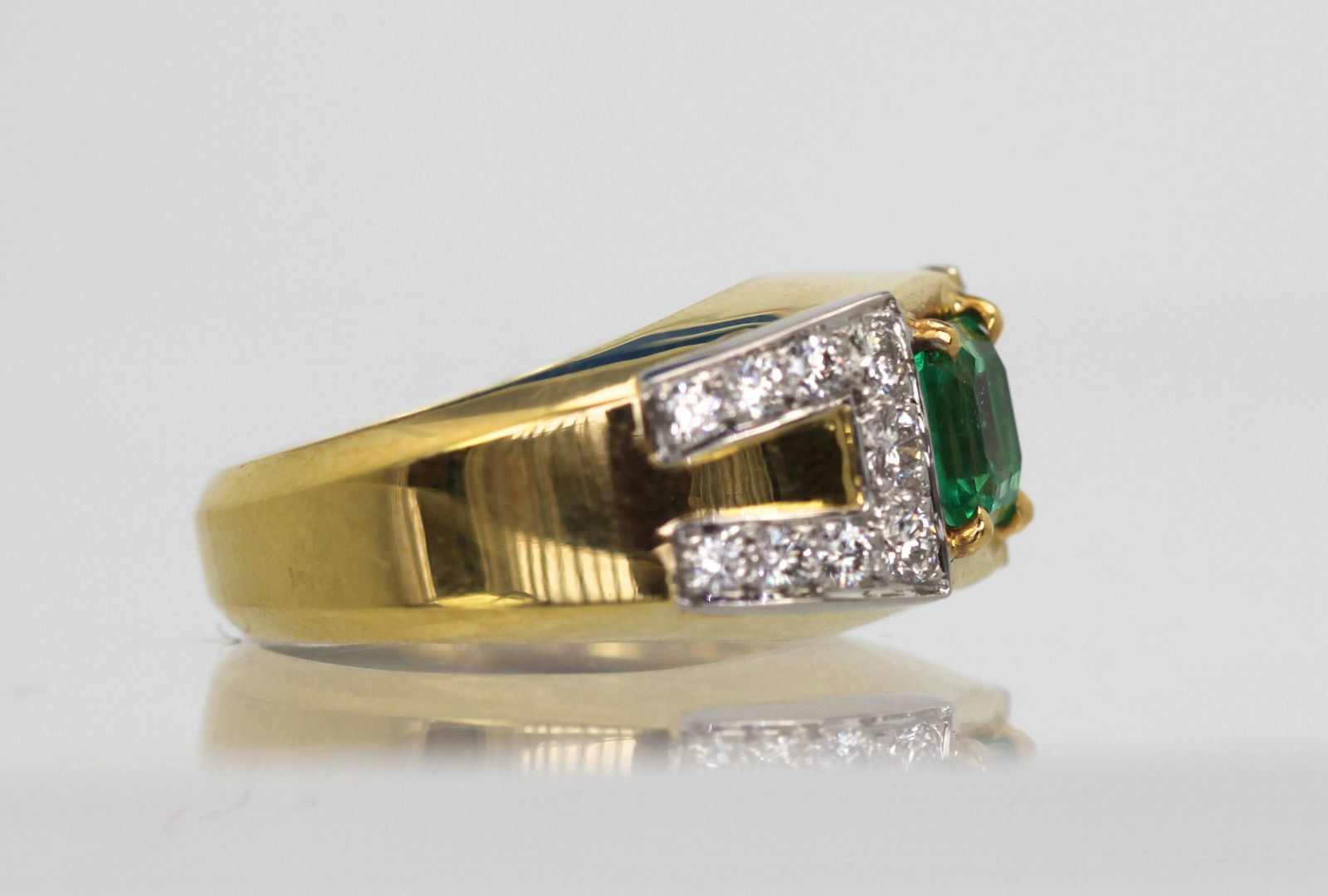 David Webb Emerald Diamond Ring right side