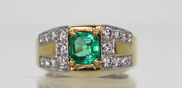 David Webb Emerald Diamond Ring 2.40 Carats