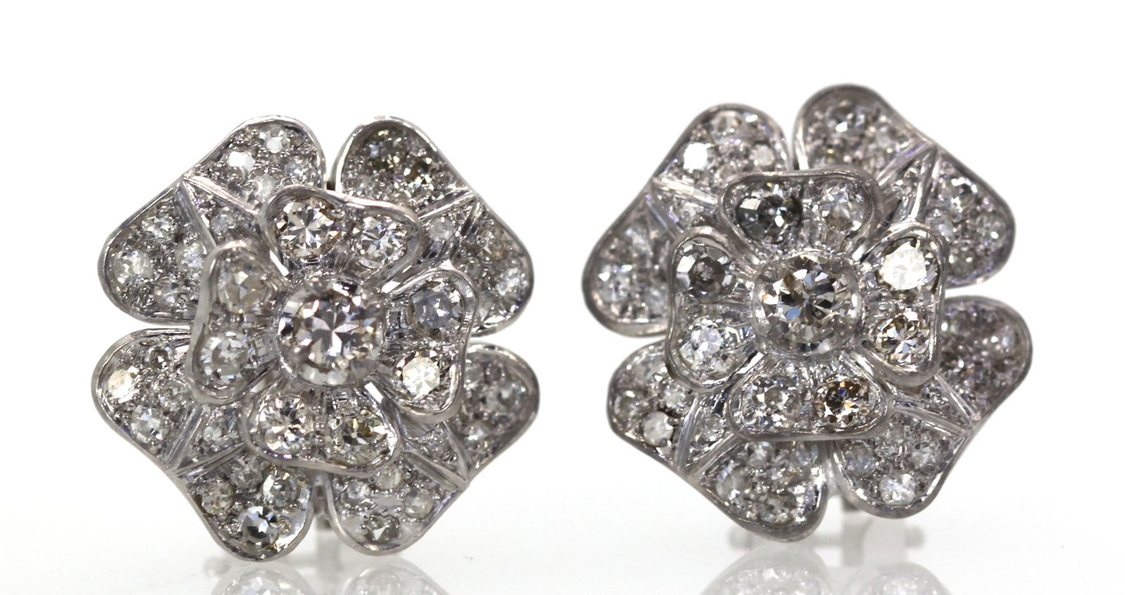 Vintage Platinum Diamond Rose Earrings early 20th Century Italy 3.00 Carats