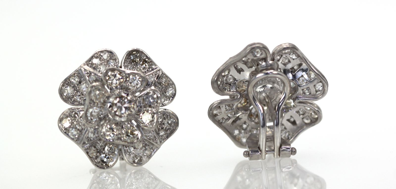Vintage Platinum Diamond Rose Earrings early 20th Century Italy 3.00 Carats front and back
