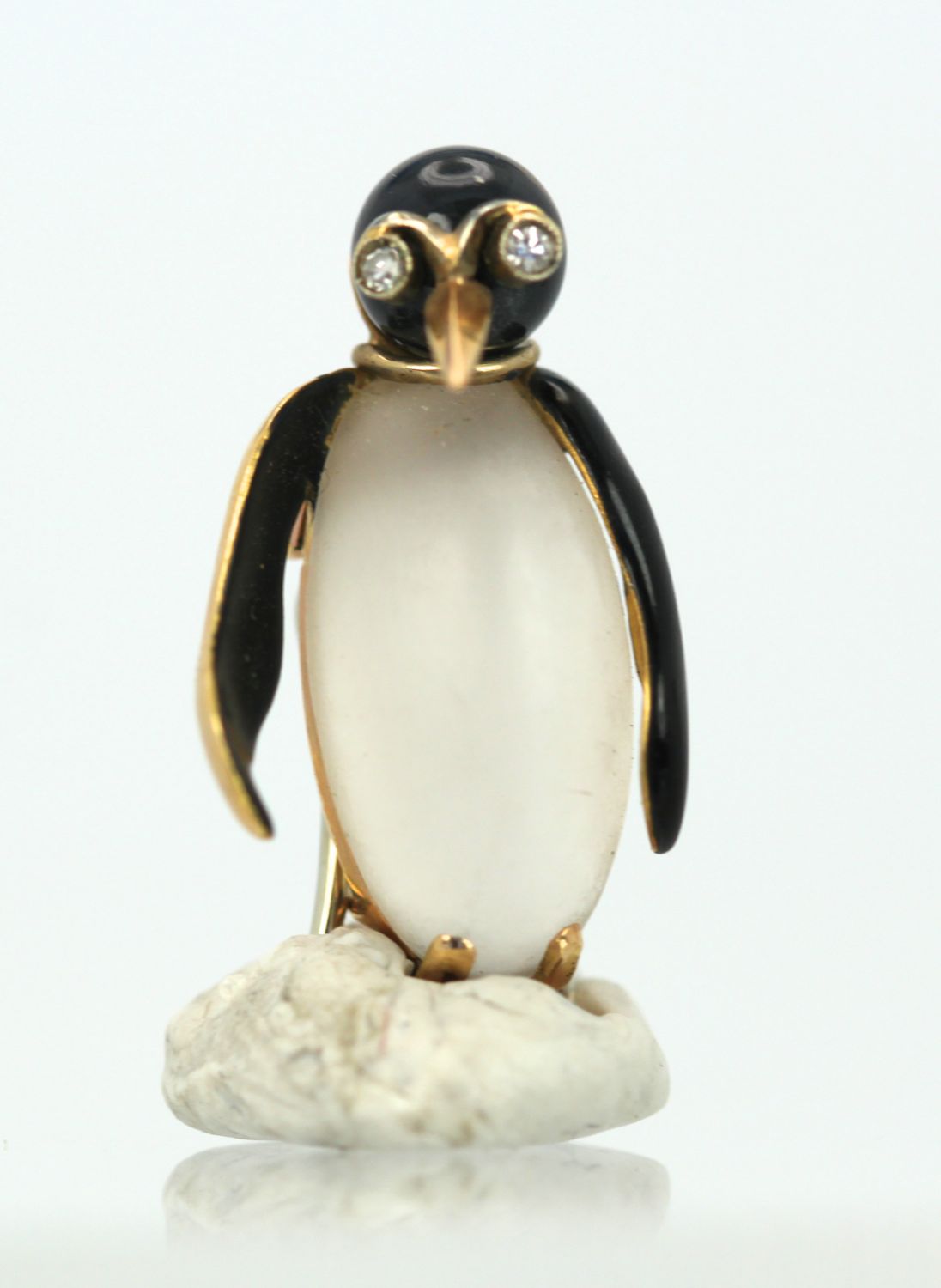 Fasano Gold Moonstone Enamel Penguins – single close up