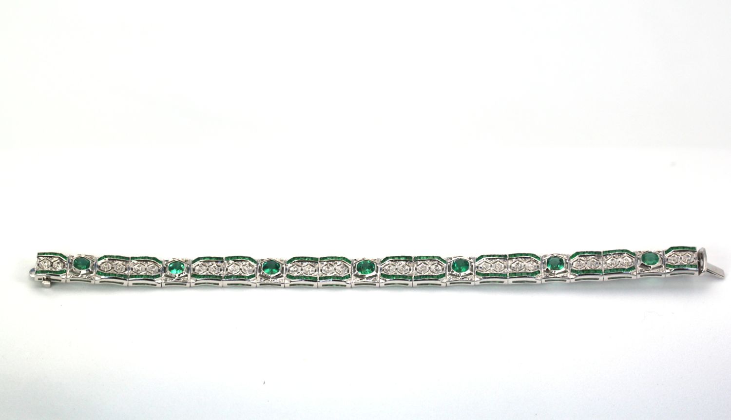 Diamond Emerald Deco Style Bracelet 14 Karat straight
