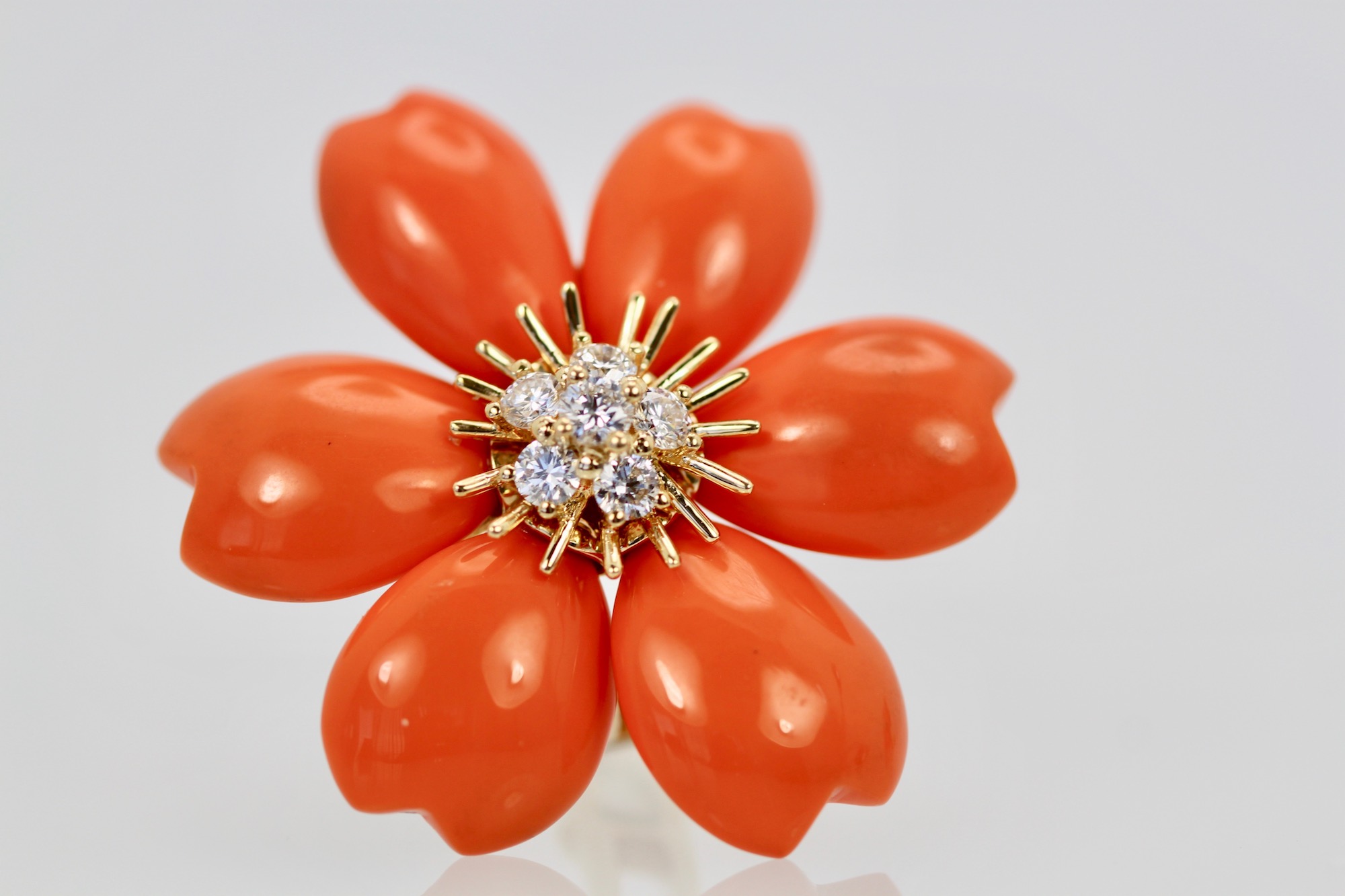 Rose de Noel Coral Diamond Earrings – single detail