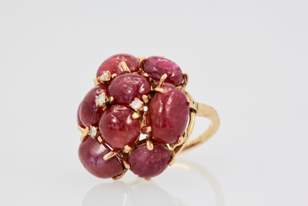 Huge Ruby Cabochon 14K Yellow Gold Ring  right side
