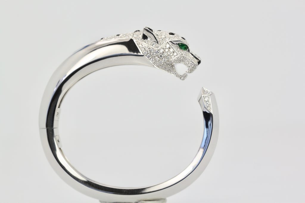 Panthere De Cartier Diamond Head Bracelet Emerald Eyes, Onyx 4