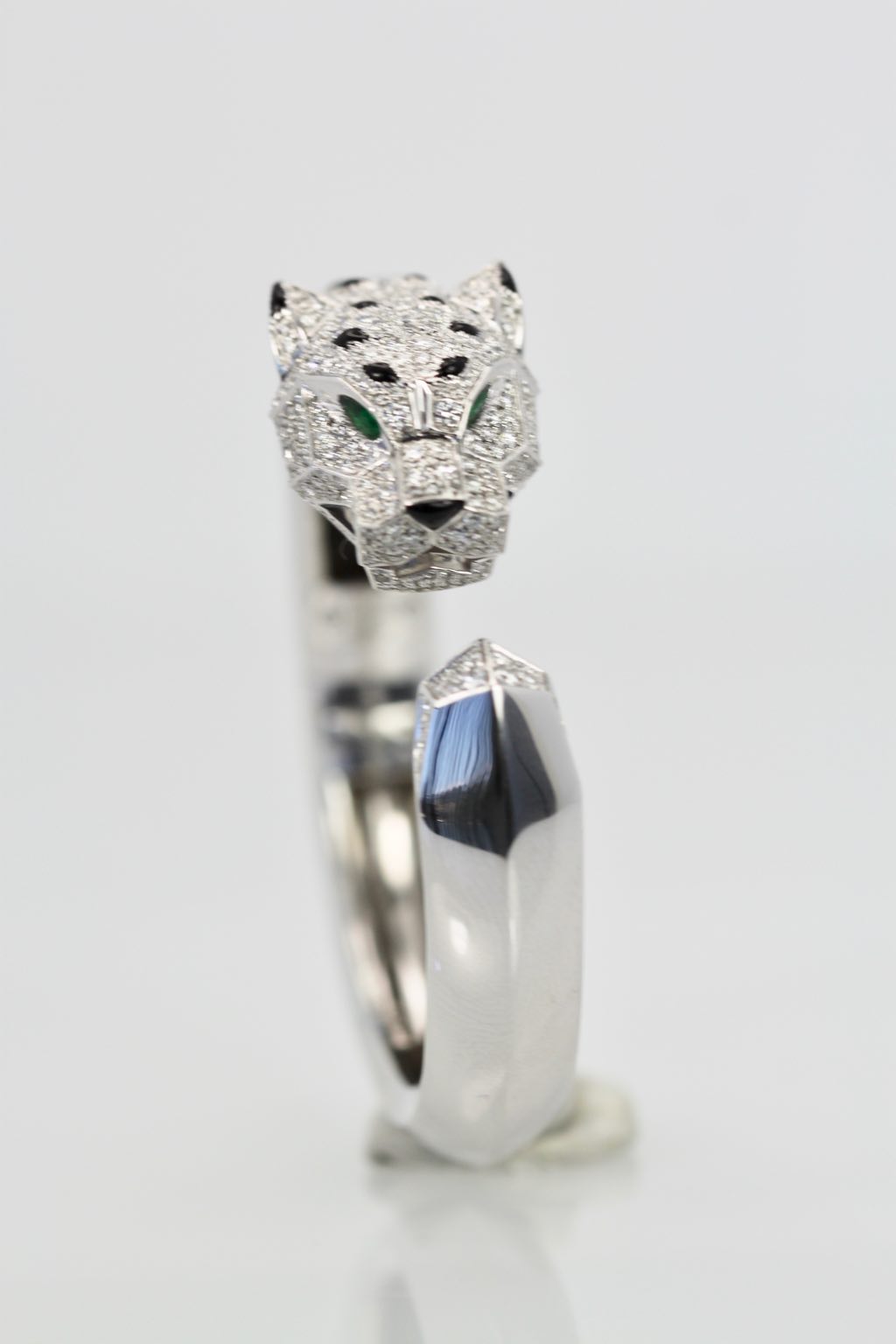 Panthere De Cartier Diamond Head Bracelet Emerald Eyes, Onyx 6