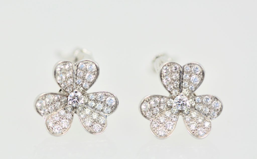 van cleef and arpels diamond earrings