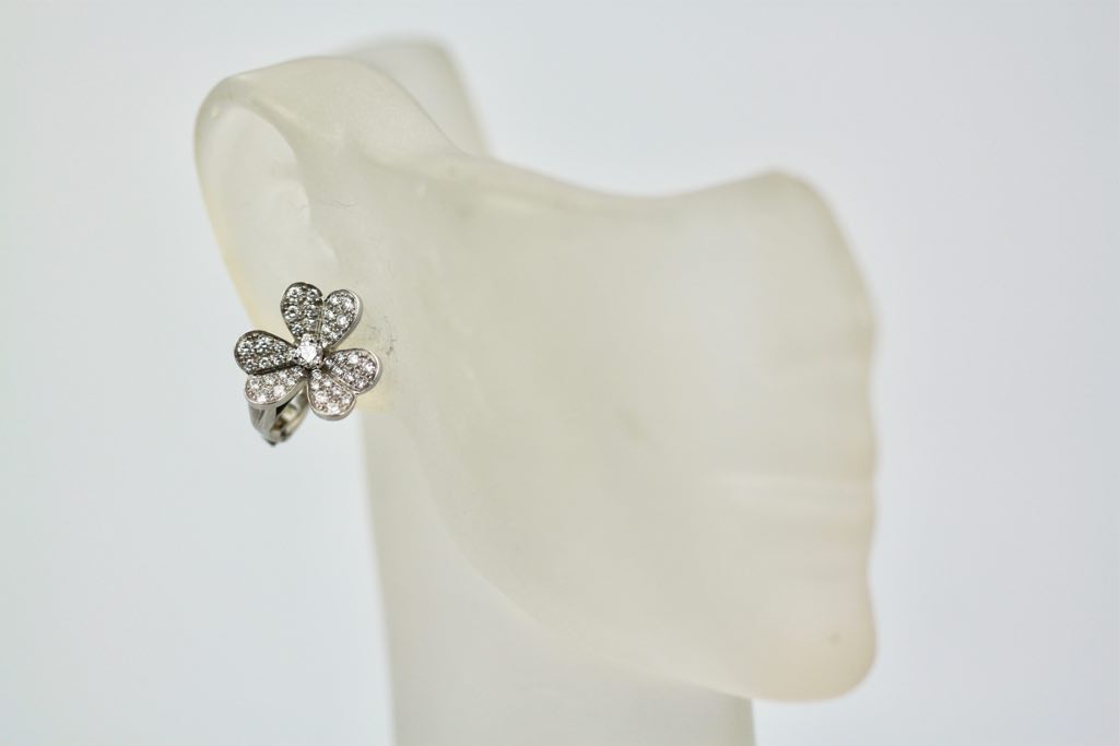 Van Cleef & Arpels Frivole Diamond Earrings 5