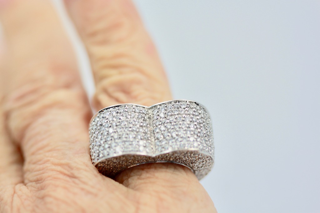 Piaget Full Diamond Heart Ring 18K #12
