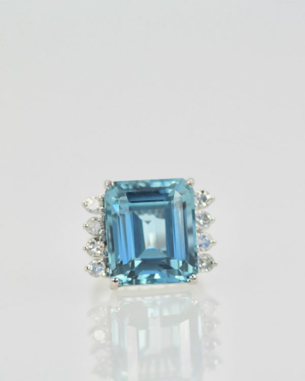 Aquamarine Ring with Diamond side stones