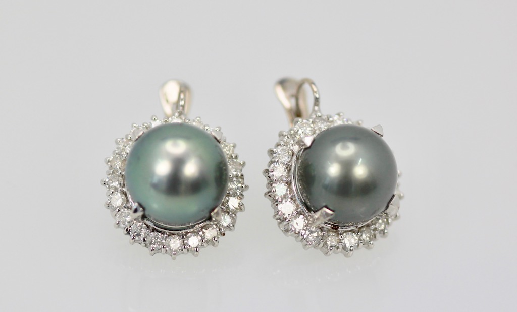 Tahitian pearl earrings with diamonds on sale