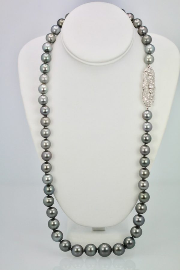 Tahitian South Seas Black Pearl Necklace with Diamond Deco Plaque