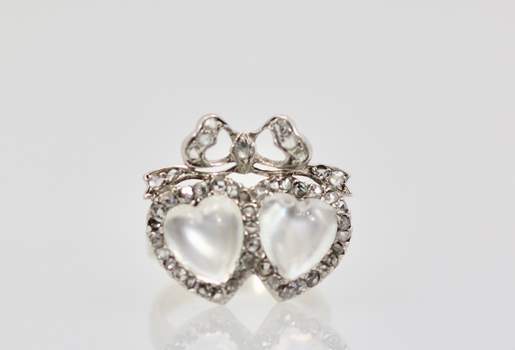 Double Heart Moonstone Ring –  detail