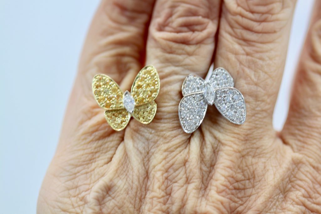 Van Cleef Double Butterfly Ring – on finger