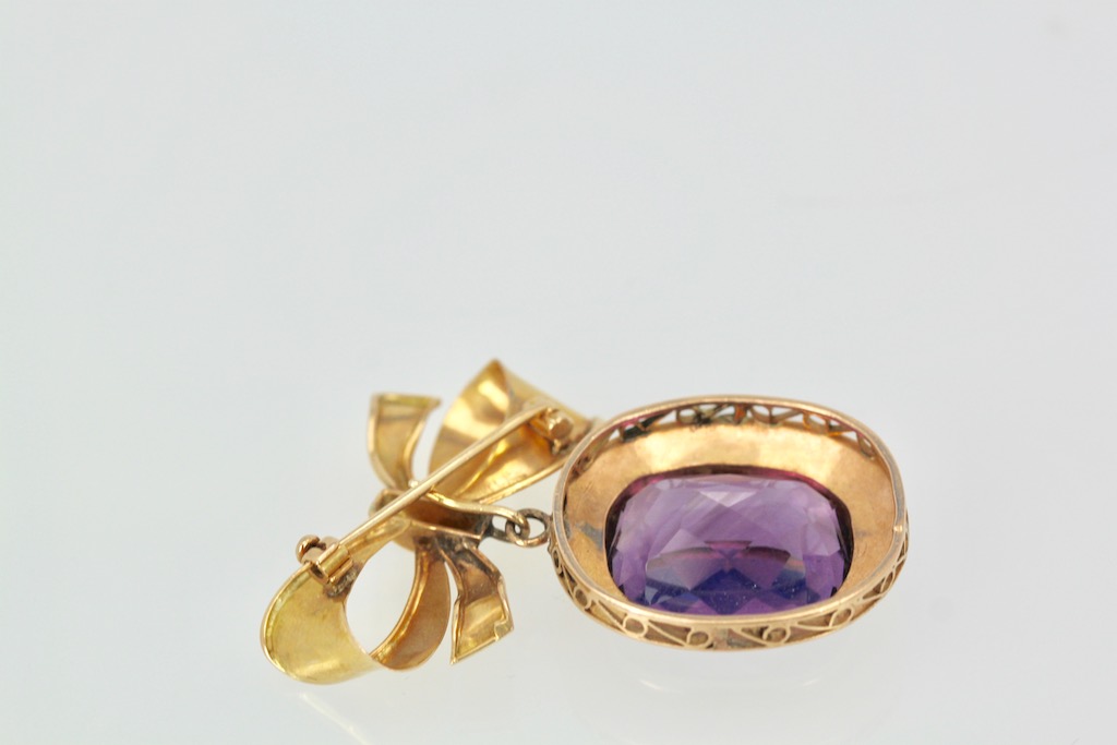 Vintage Amethyst Rose Gold Pendant – angle #2