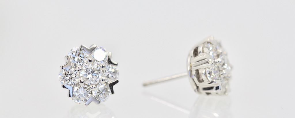 Van Cleef & Arpels Fleurette Large Diamond Stud Earrings – front and side
