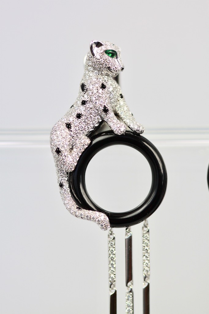 Cartier Diamond Panthere Earrings with Onyx and Emeralds 18K – close up
