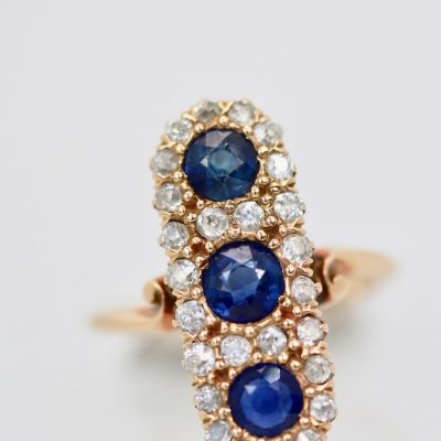 Victorian 3 Sapphire Diamond Lozenge Ring - detail