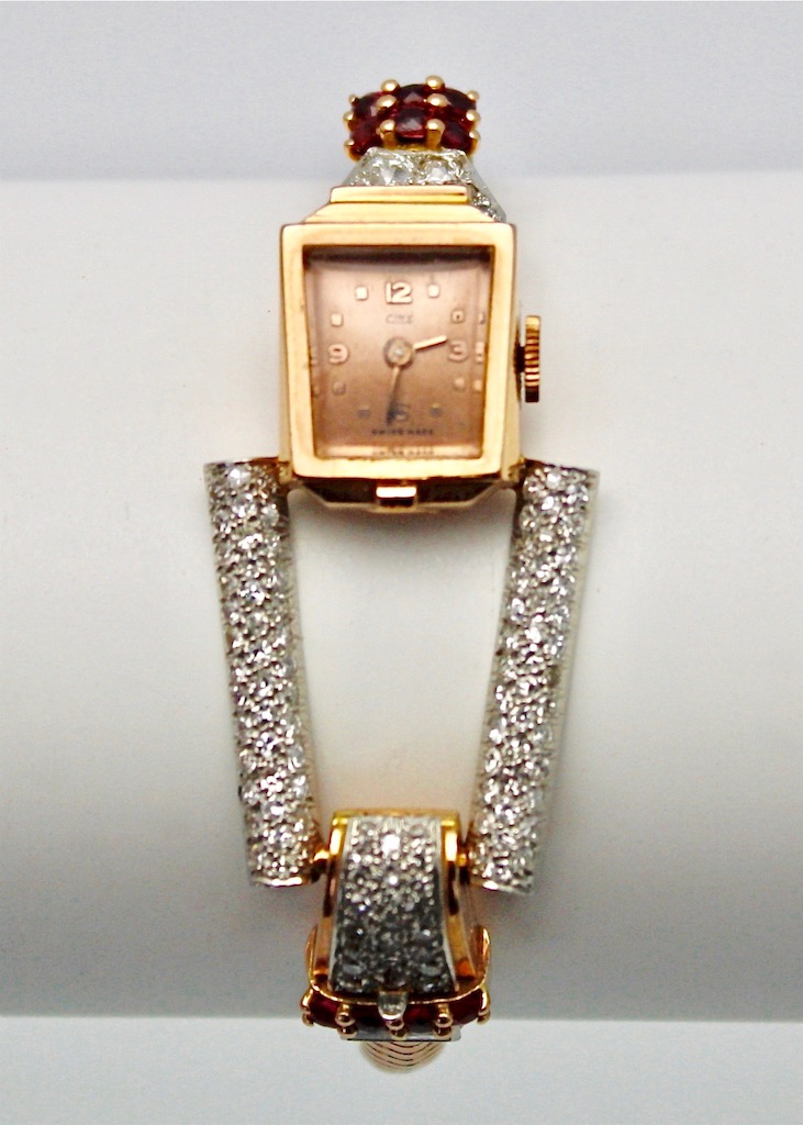 retro 14 Karat Ruby Diamond Watch Ciny Watch Co. Le Noirmont – detail