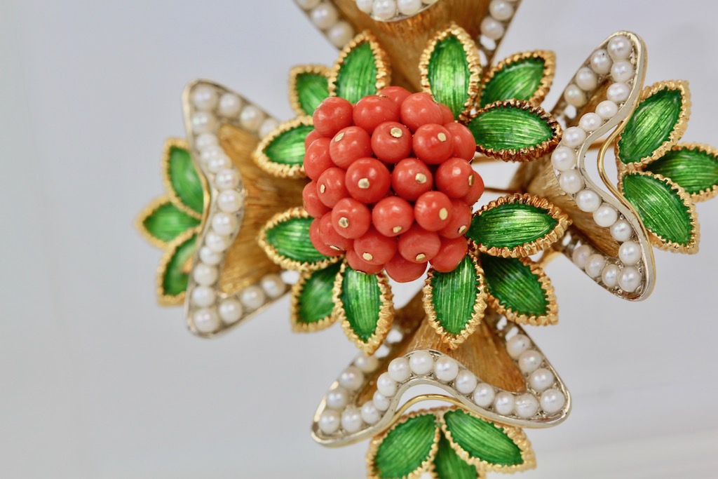 French 18 Karat Enamel, Pearl, Coral, Maltese Cross Flower Brooch Pendant – close up