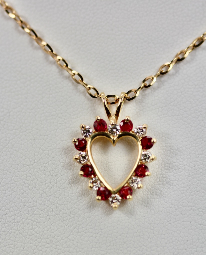 Ruby Diamond Open Heart Pendant on Yellow Gold Chain – close up