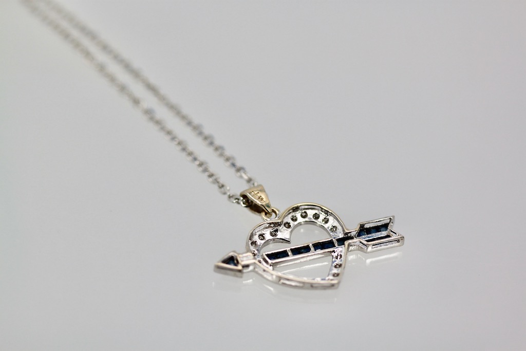 Heart and Arrow Pendant on White Gold Chain – back