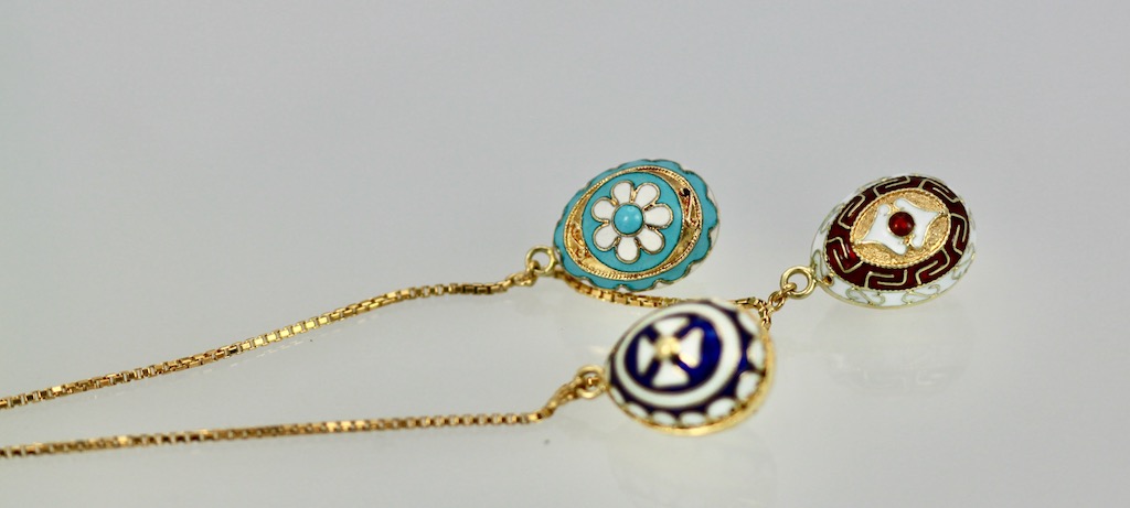Russian Gold Enamel Egg Necklace – eggs close up